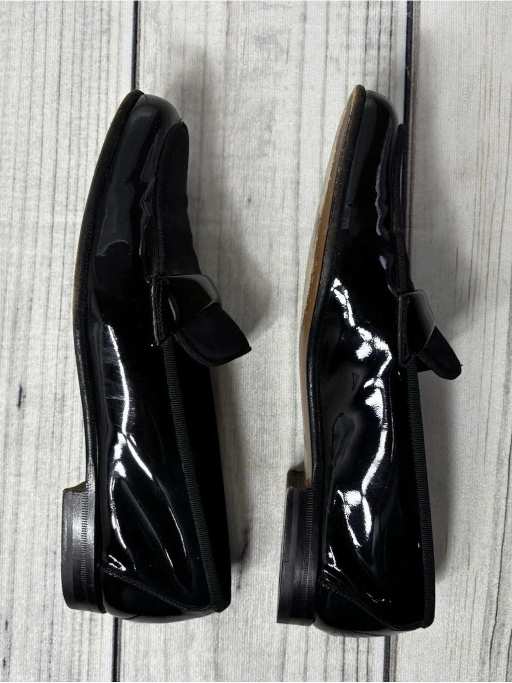 Salvatore Ferragamo Black Men display picture 3
